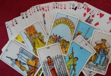 future reading Cartomancy cards