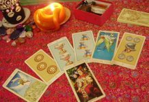 how to read tarot cards accurately for beginners