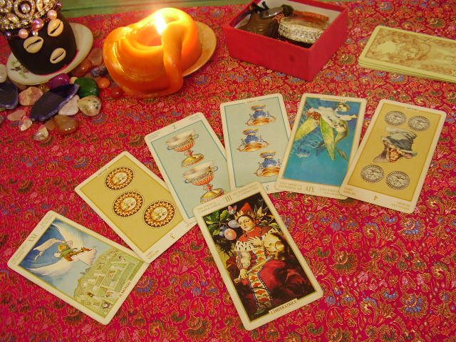 The Basics of Reading Tarot Cards: A How to